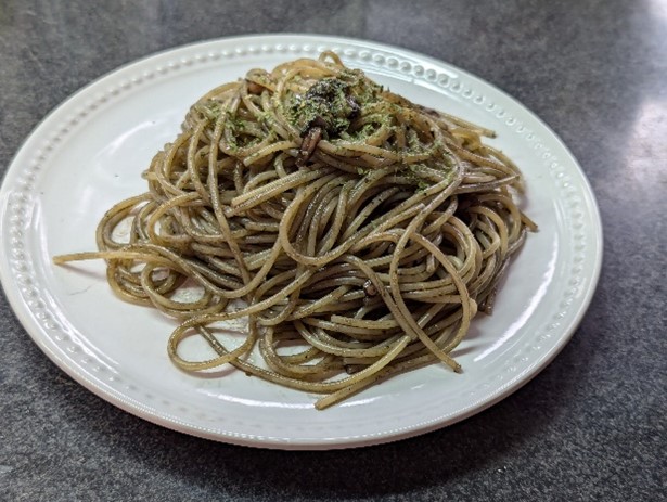 手軽にレストランの味！黒づくりでいか墨パスタ